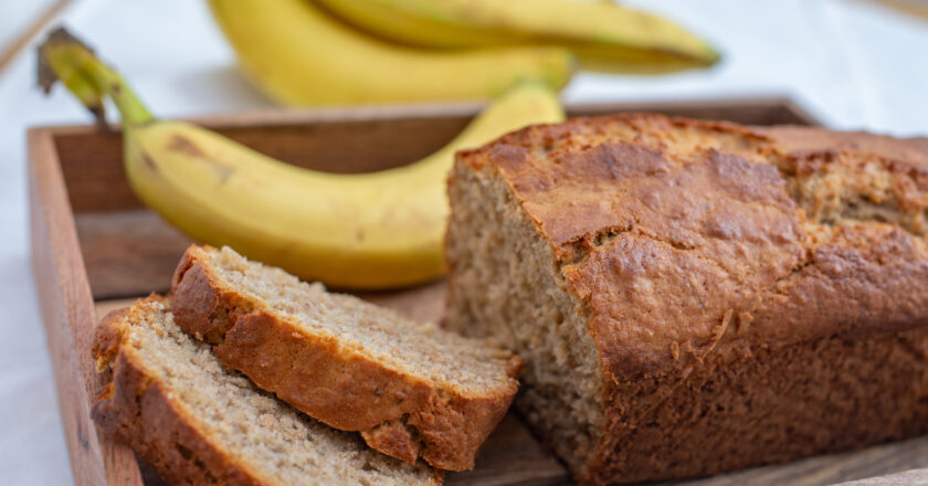 4-Ingredient Banana Bread: A Simple, Delicious, and Healthy Treat